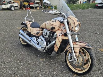 SUZUKI VZR 1800
